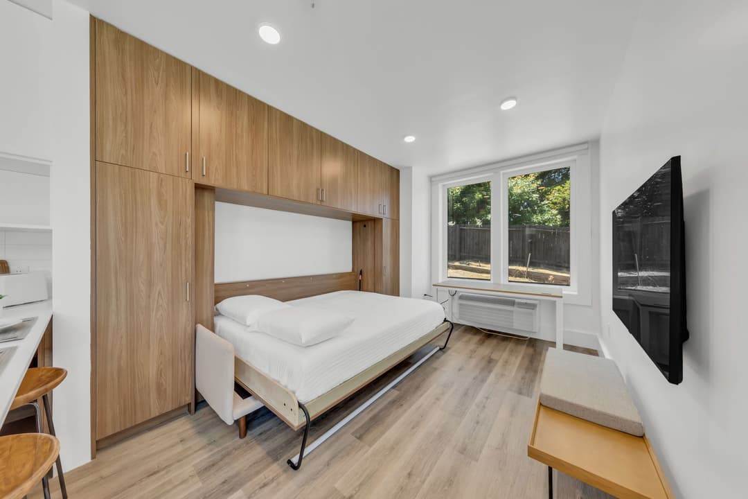 Single family studio™ interior home features