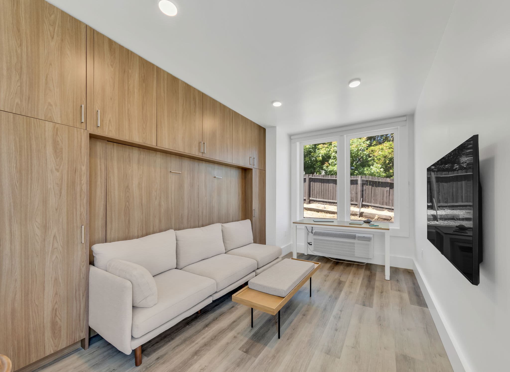 Single family studio™ interior home features